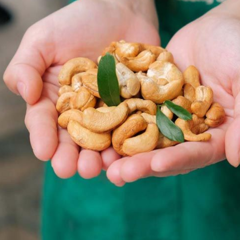 26970_162_20251106102438.png Hạt Điều Rang Muối Đã Tách Vỏ Lụa 230g - Hộp Tròn Nhỏ Hộp Quà Tết 2026 - HDRMTVHTN230G