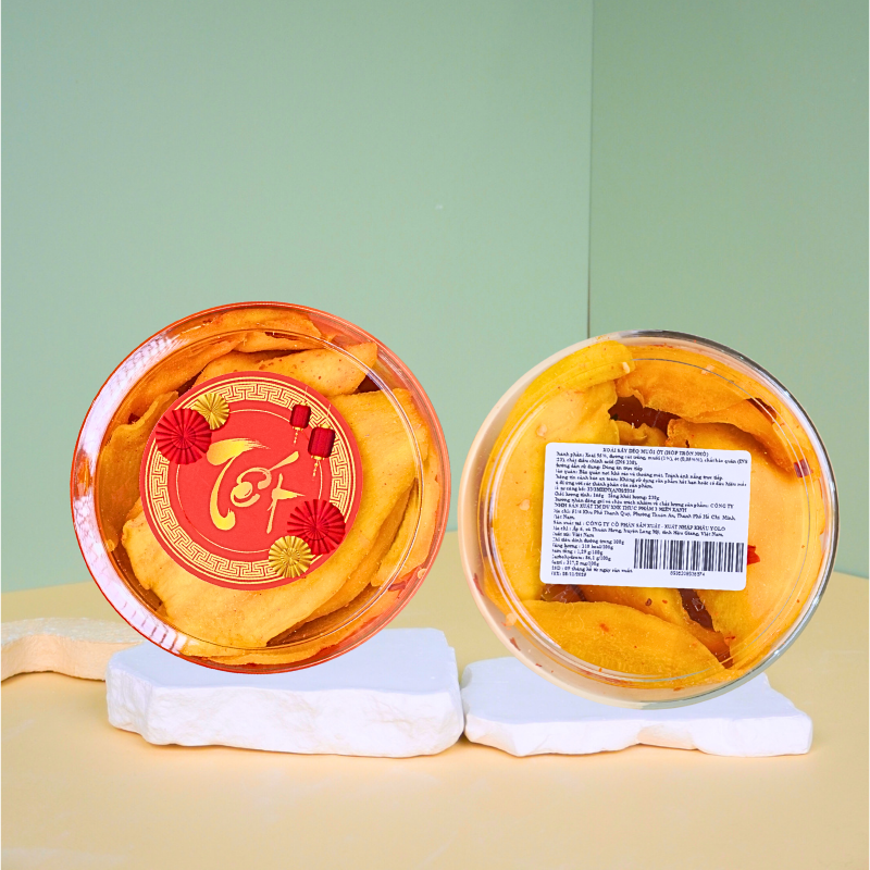 26979_63_20251113100408-4.png Xoài Sấy Dẻo Muối Ớt 230g Hộp Tròn Nhỏ Hộp Quà Tết 2026 - XSDMOHTN230G