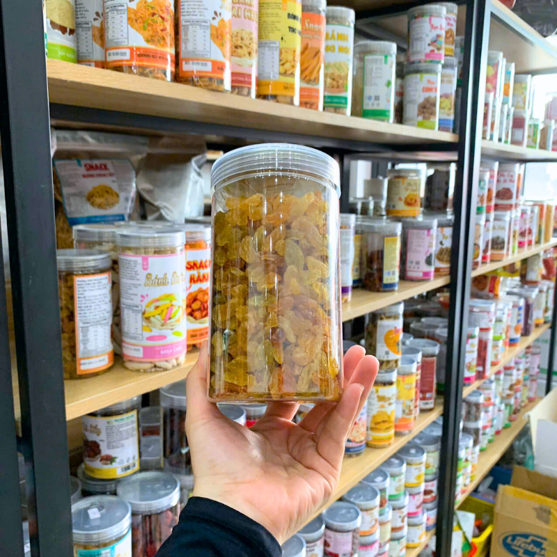 Nho Khô - Nho Vàng Thơm Ngon 500g - Hũ Pet 5 Nho Khô - Nho Vàng Thơm Ngon 500g - Hũ Pet