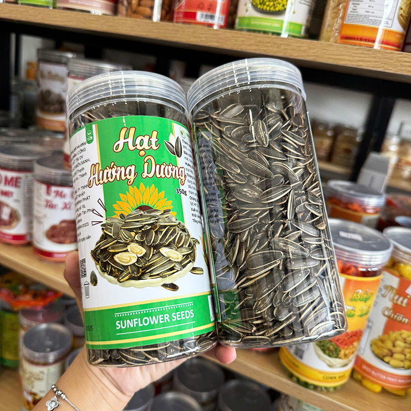 Bảng giá sỉ hạt Hướng Dương Loại Đặc Biệt 350g - Hộp Pet 5 Bảng giá sỉ hạt Hướng Dương Loại Đặc Biệt 350g - Hộp Pet