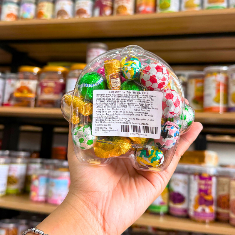 Kẹo Socola Mix Thơm Ngon 700g - Hộp Gấu Lớn 6 Kẹo Socola Mix Thơm Ngon 700g - Hộp Gấu Lớn