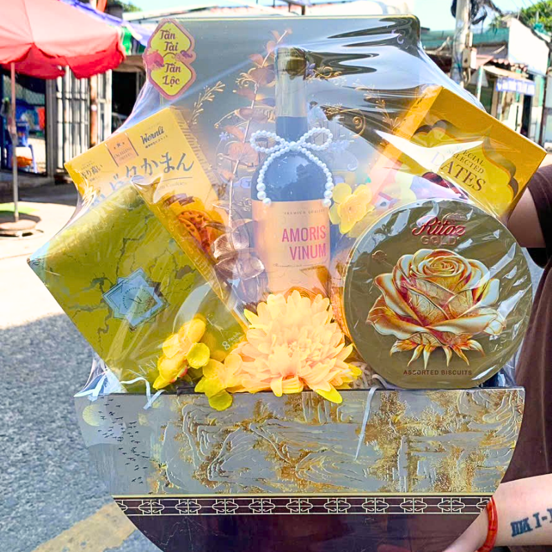 27498_194_20251129164629.png Hộp Quà Tết Đặc Biệt – Quà Tặng Tết Ý Nghĩa – Quà Trang Trí Tết Phú Quý - QTTT43