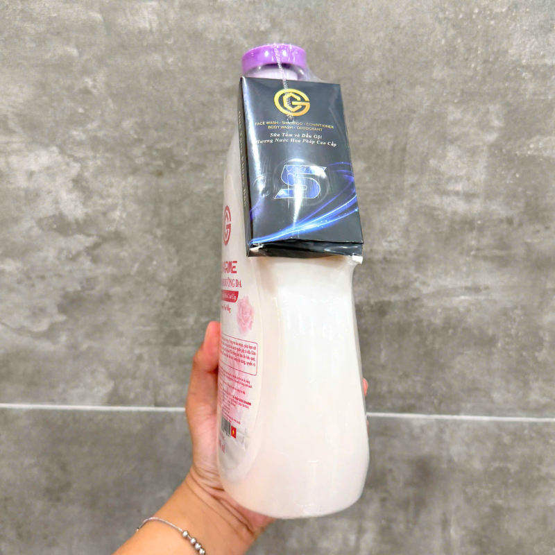 27720_15_20251222100320.png Sữa Tắm Charme Hương Hoa Hồng - Sữa Tắm Hương Nước Hoa Charme 1 Lít - 8935355901714