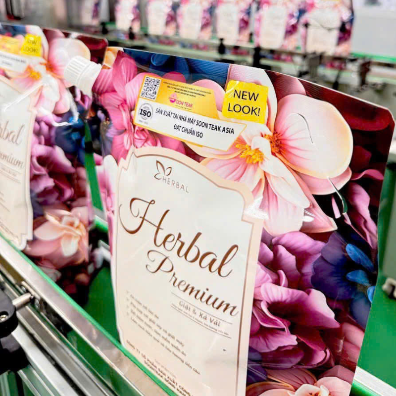 27756_18_20251224120158.png Combo 2 Túi Nước Giặt Xả Herbal Prmium Hương Nước Hoa 3L/Túi - 8938555381126