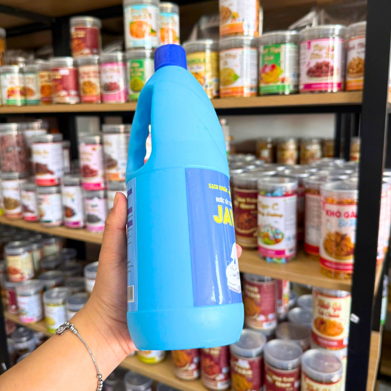 Nước Tẩy Trắng Quần Áo Javel Zyland - Nước Tẩy Quần Áo 1kg 5 Nước Tẩy Trắng Quần Áo Javel Zyland - Nước Tẩy Quần Áo 1kg