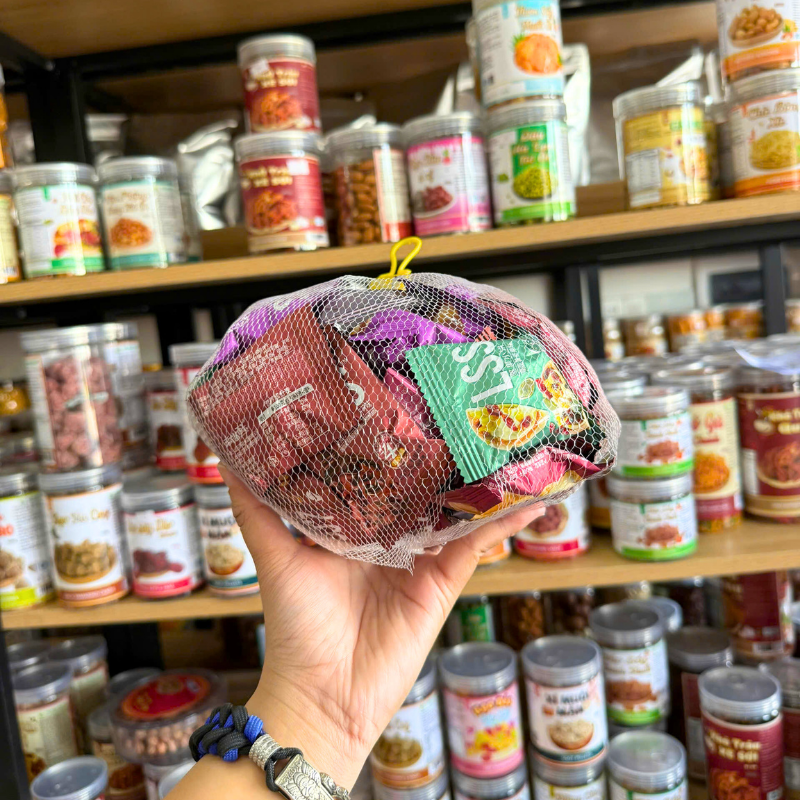 Bánh Lss - Bánh Quy Bơ Sữa Nhân Kem Thơm Ngon Túi Lưới 500g 5 Bánh Lss - Bánh Quy Bơ Sữa Nhân Kem Thơm Ngon Túi Lưới 500g