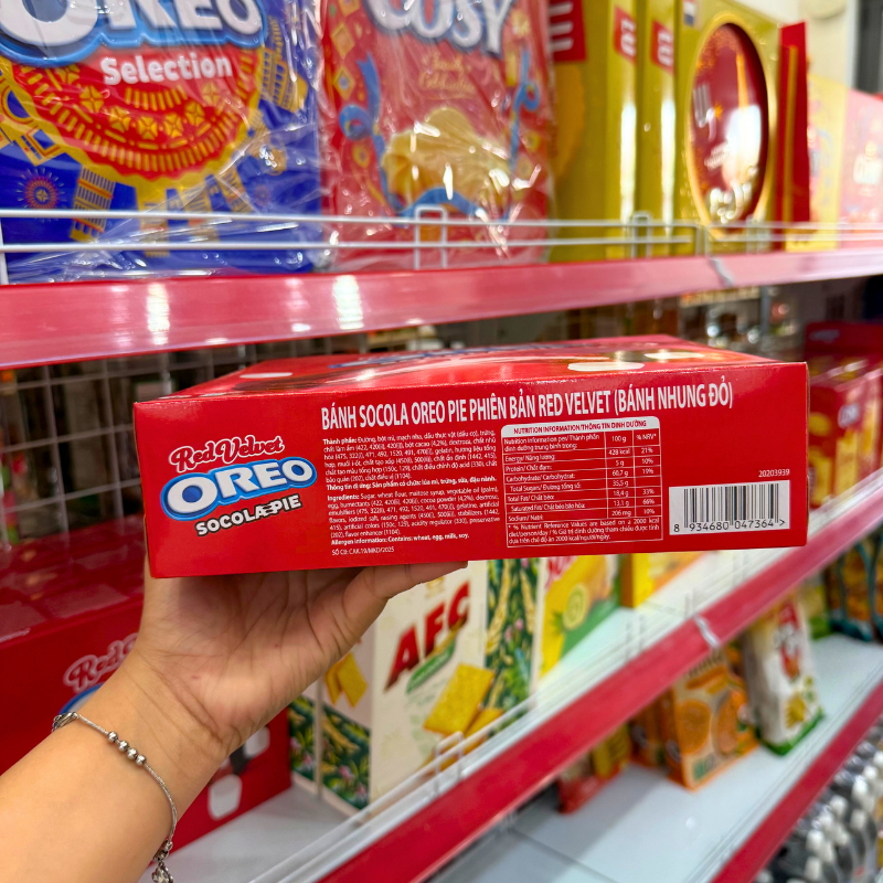 Bánh Oreo Pie Socola Pie Nhung Đỏ - Bánh Kinh Đô Oreo Đỏ 336g (12 Gói x 28g) 5 Bánh Oreo Pie Socola Pie Nhung Đỏ - Bánh Kinh Đô Oreo Đỏ 336g (12 Gói x 28g)