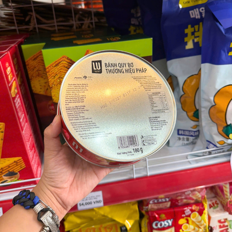 Bánh Quy Bơ LU Hộp Thiếc Tròn 180g 5 Bánh Quy Bơ LU Hộp Thiếc Tròn 180g