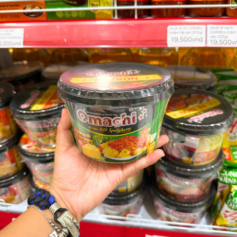 Mì Xốt Trộn Spaghetti Dạng Tô OMACHI 105g 5 Mì Xốt Trộn Spaghetti Dạng Tô OMACHI 105g