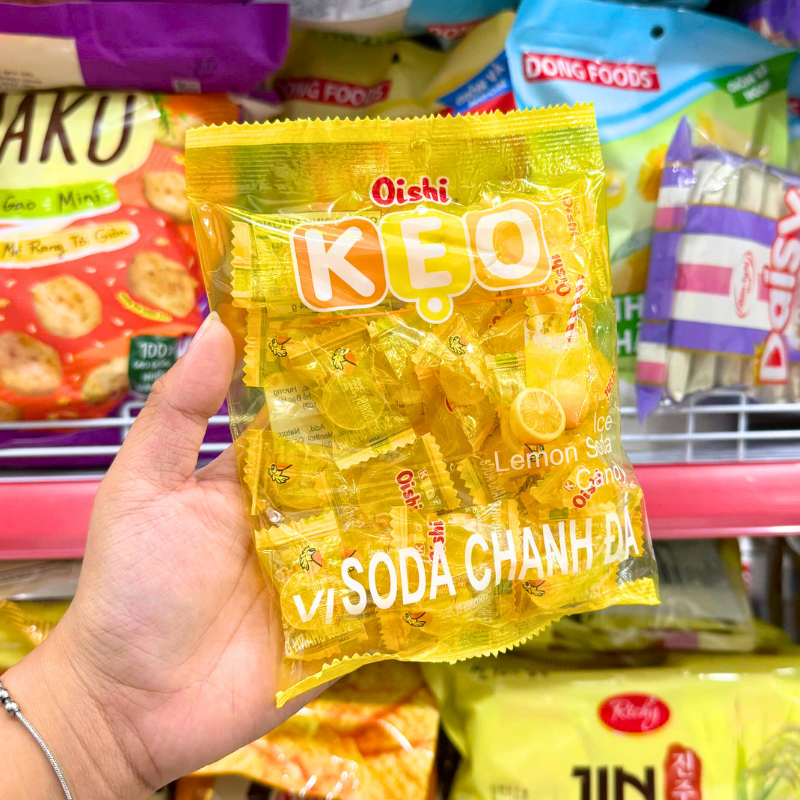Kẹo Cứng OISHI Vị Soda Chanh Đá 85g - Bịch Vàng 5 Kẹo Cứng OISHI Vị Soda Chanh Đá 85g - Bịch Vàng