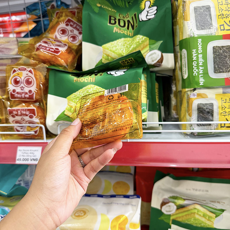 Bảng giá sỉ 1 Cái Bánh Bông Lan Ruốc Gấu Mèo Master Min 5 Bảng giá sỉ 1 Cái Bánh Bông Lan Ruốc Gấu Mèo Master Min