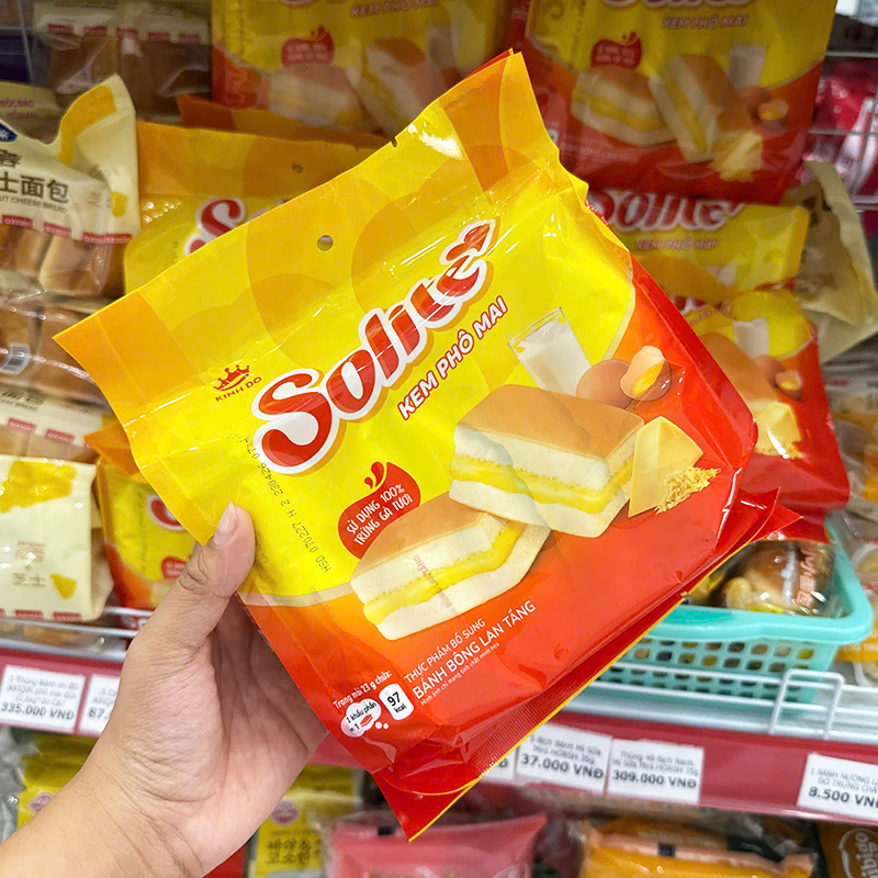 Bánh Bông Lan Tầng Kem Phô Mai Solite 115g (5 Gói x 23g) 5 Bánh Bông Lan Tầng Kem Phô Mai Solite 115g (5 Gói x 23g)