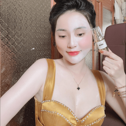Ủ Trắng Lúa Mạch Thanh Nhi Nikos Beauty chính hãng