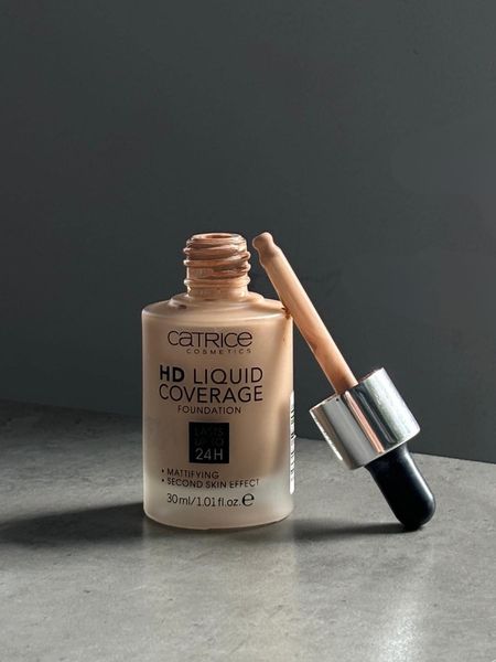 Kem Nền Dạng Lỏng HD Liquid Coverage Foundation dẫn đầu xu hướng