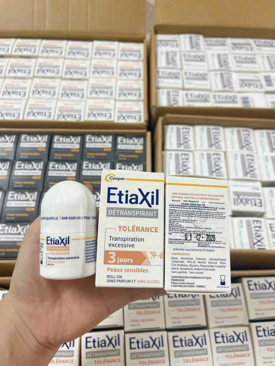 Lăn nách Etiaxil  3 màu