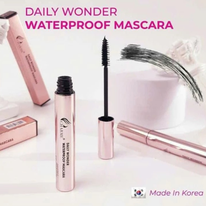 Mascara Charme Daily Wonder Waterproof chính là đũa thần giải cứu làn mi của bạn.
