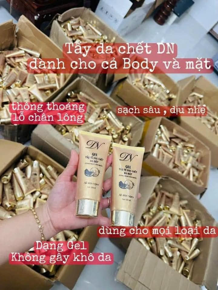 Tẩy Tế Bào Chết Da Mặt DN 120ml Chân ái cho da dầu mụn