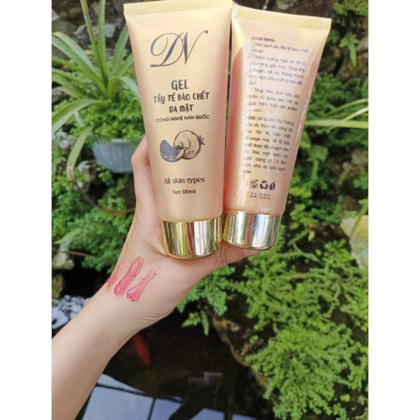 Tẩy Tế Bào Chết Da Mặt DN 120ml