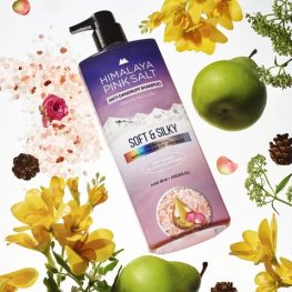 Dầu Gội Himalaya Pink Salt Cấp Ẩm Nuôi Dưỡng Tóc Mềm Mượt 650ml