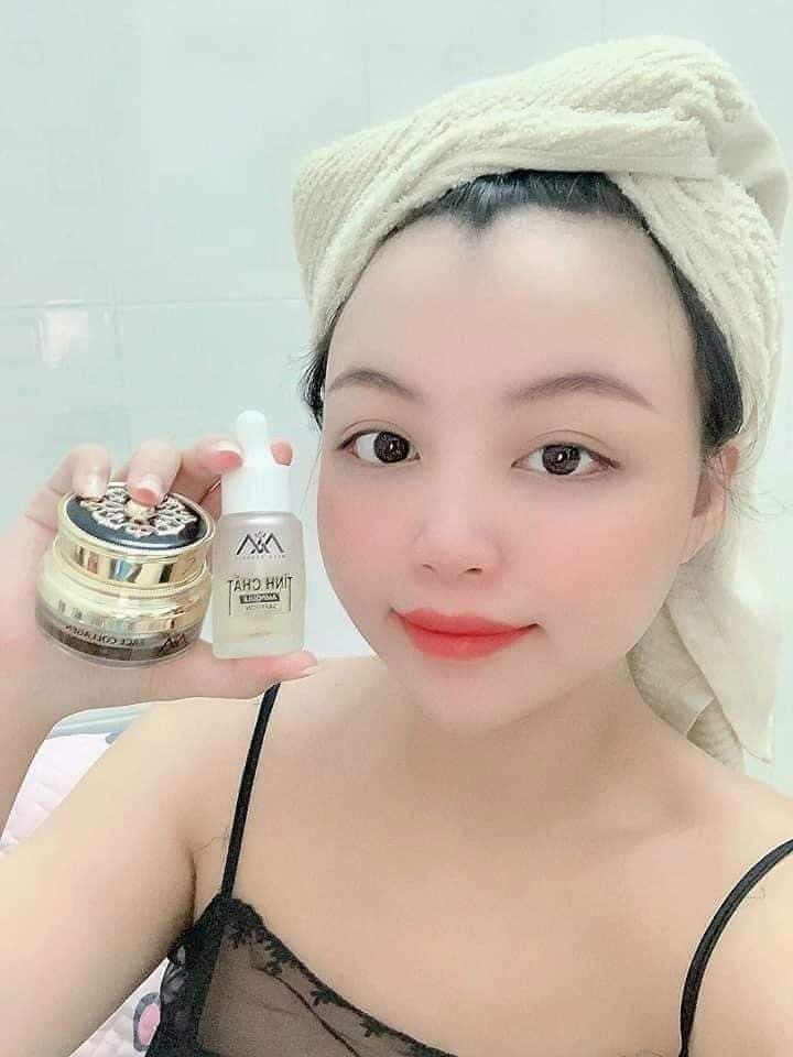 Trị mụn xong thì sử dụng sản phẩm nào cho căn bóng và trắng mịn???