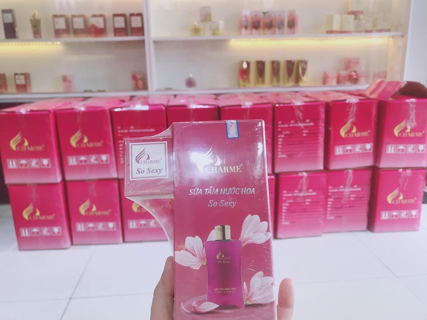 Cô nàng tháng 5 dịu dàng sữa tắm hương nước hoa charm so sexy