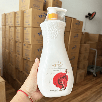 Sữa Tắm Nước Hoa Yeyu Star Hương Salome 1000ml