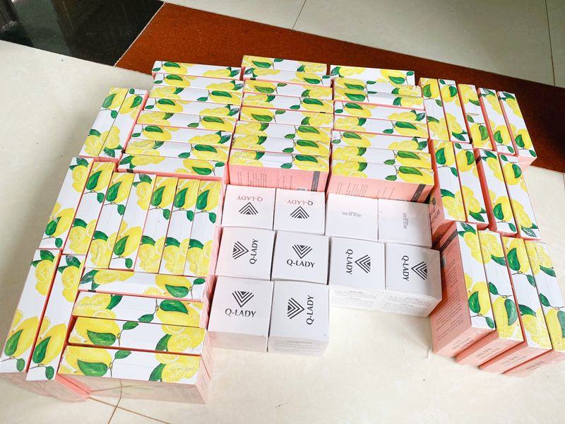 Đi đâu cũng thấy gái xinh cuồng Ủ Trắng Chan Siêu Trắn Nhanh